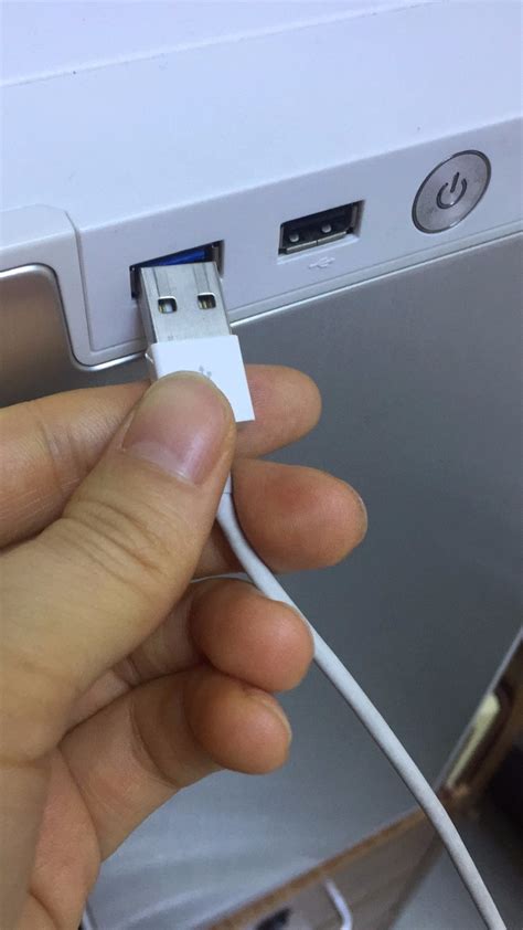 数据线连接手机没有反应 数据线连接手机没有反应