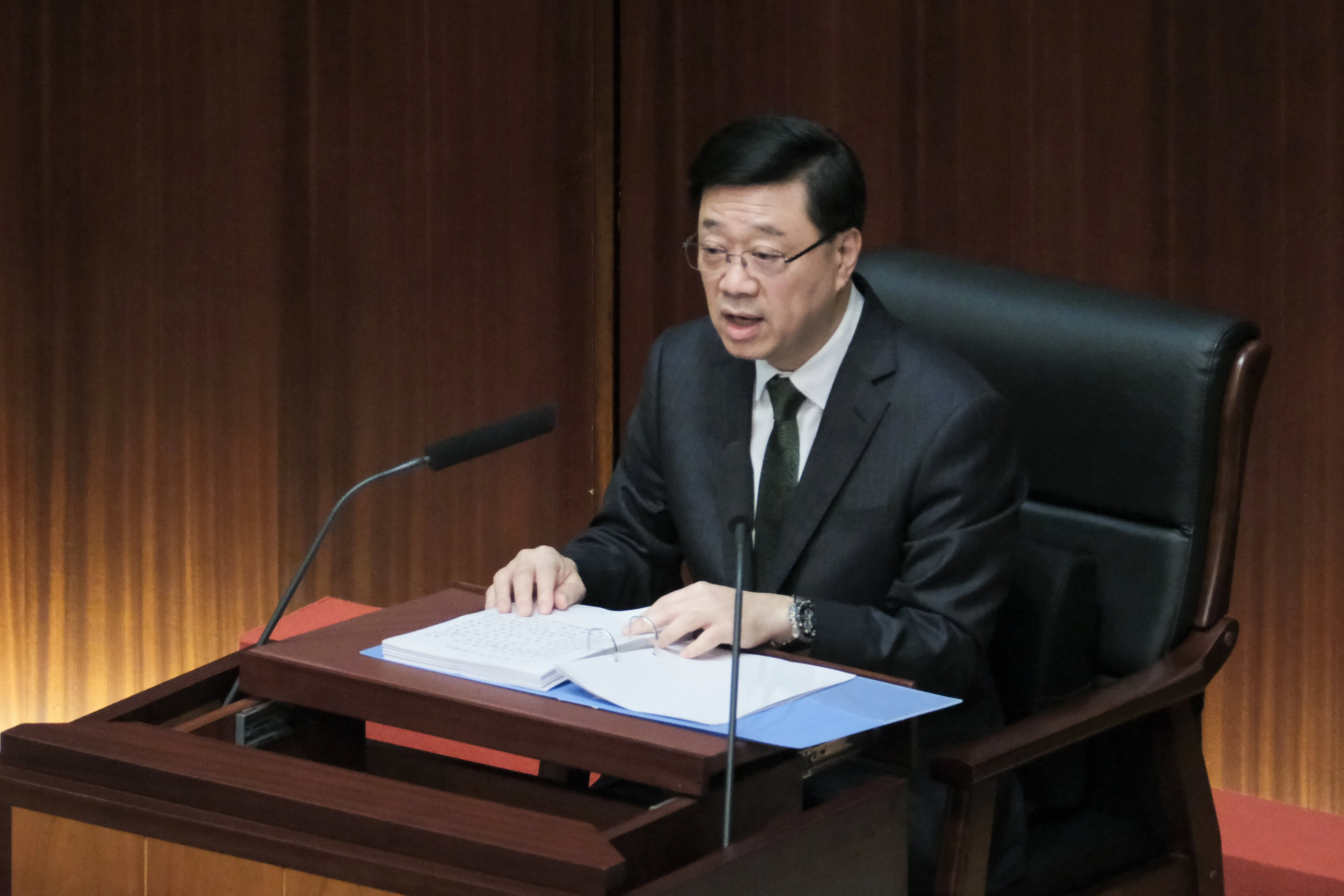 亚洲经济:以新措施应对香港房屋危机 亚洲经济:以新措施应对香港房屋危机