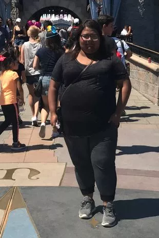“我的体重是23英石,分手后我减掉了10英石,以获得完美的复仇身材。” “我的体重是23英石,分手后我减掉了10英石,以获得完美的复仇身材。”