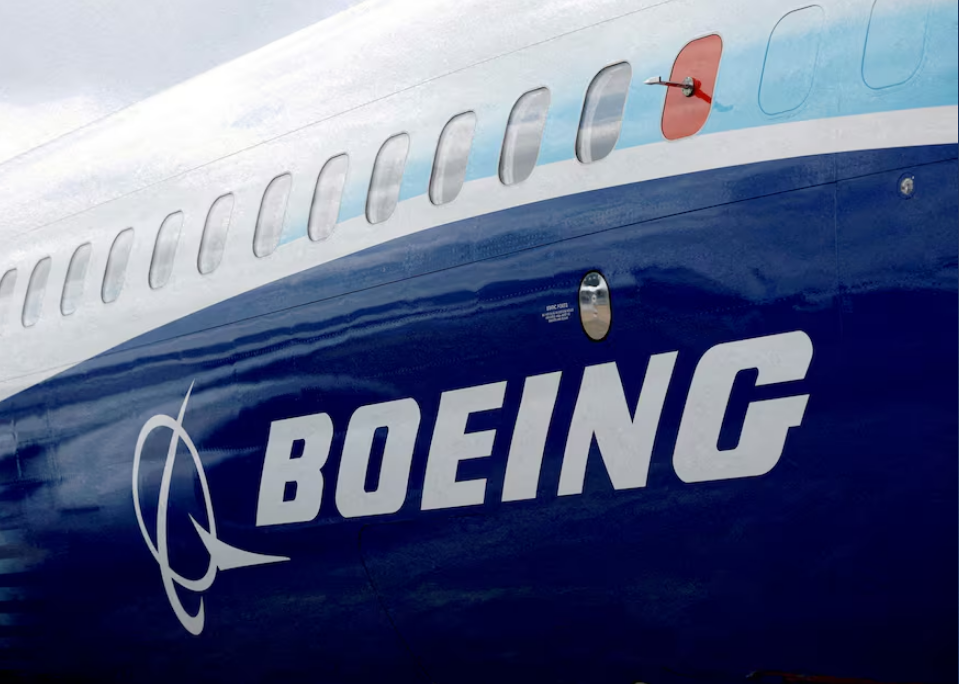 波音公司任命航空航天业资深人士凯利·奥特伯格为首席执行官,带领公司扭亏为开 波音公司任命航空航天业资深人士凯利·奥特伯格为首席执行官,带领公司扭亏为开