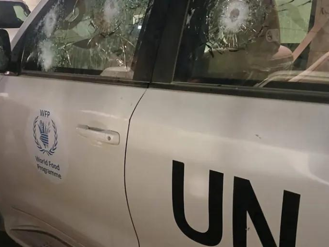 美国要求以色列立即纠正向联合国援助车队开枪的行为 美国要求以色列立即纠正向联合国援助车队开枪的行为