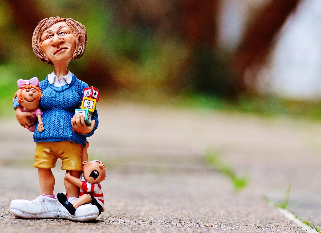 幼儿园小班智力游戏，玩转知识与创造力，开启欢乐童年